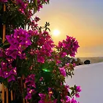 Kastelli88 Santorini *