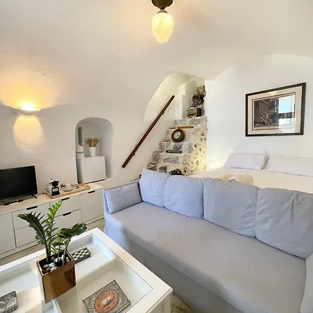 Kastelli88 Santorini * Пиргос